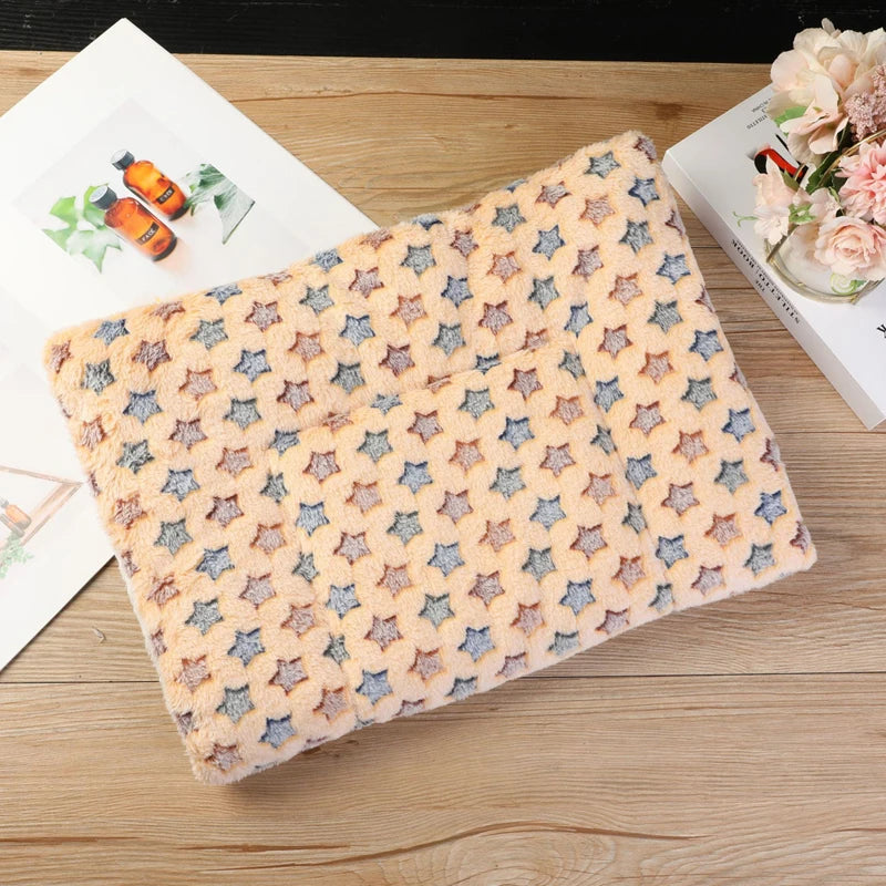 Thickened Flannel Pet Sleeping Cushion For Cats And Dogs