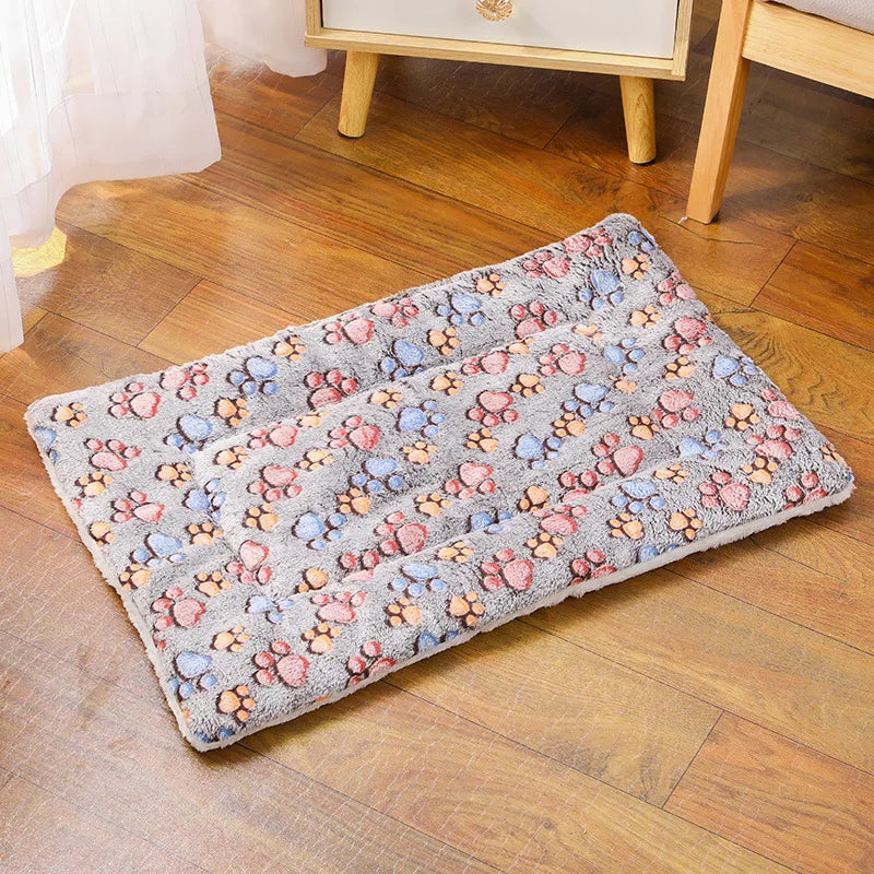 Thickened Flannel Pet Sleeping Cushion For Cats And Dogs