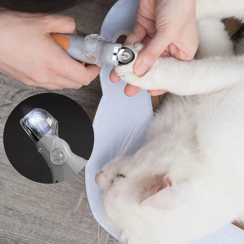 Lism LED Pet Nail Clippers With Integrated Light For Cats