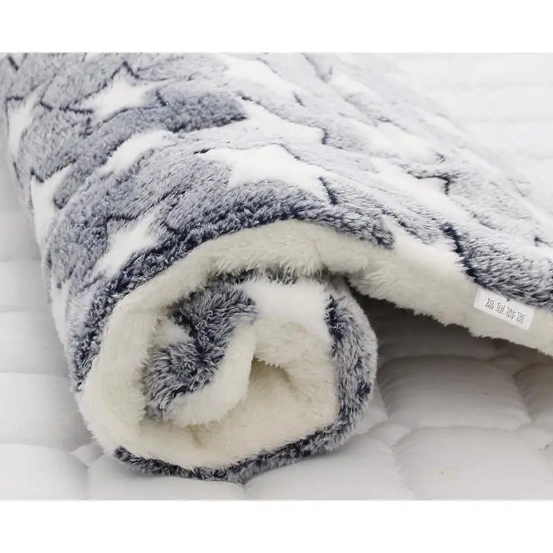 Premium Coral Fleece Pet Sleeping Mat For Dogs And Cats