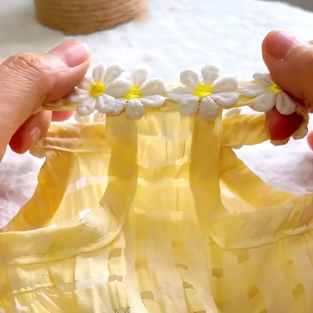 Pretty Small Cat Dress Summer Floral Wreath Collar