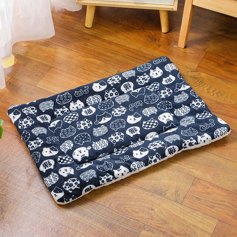 Thickened Flannel Pet Sleeping Cushion For Cats And Dogs